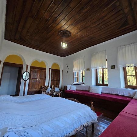 Traditional Guesthouse Përmet מראה חיצוני תמונה