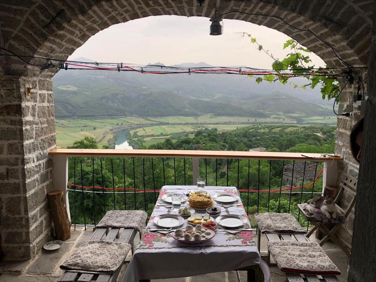 Traditional Guesthouse Përmet מראה חיצוני תמונה