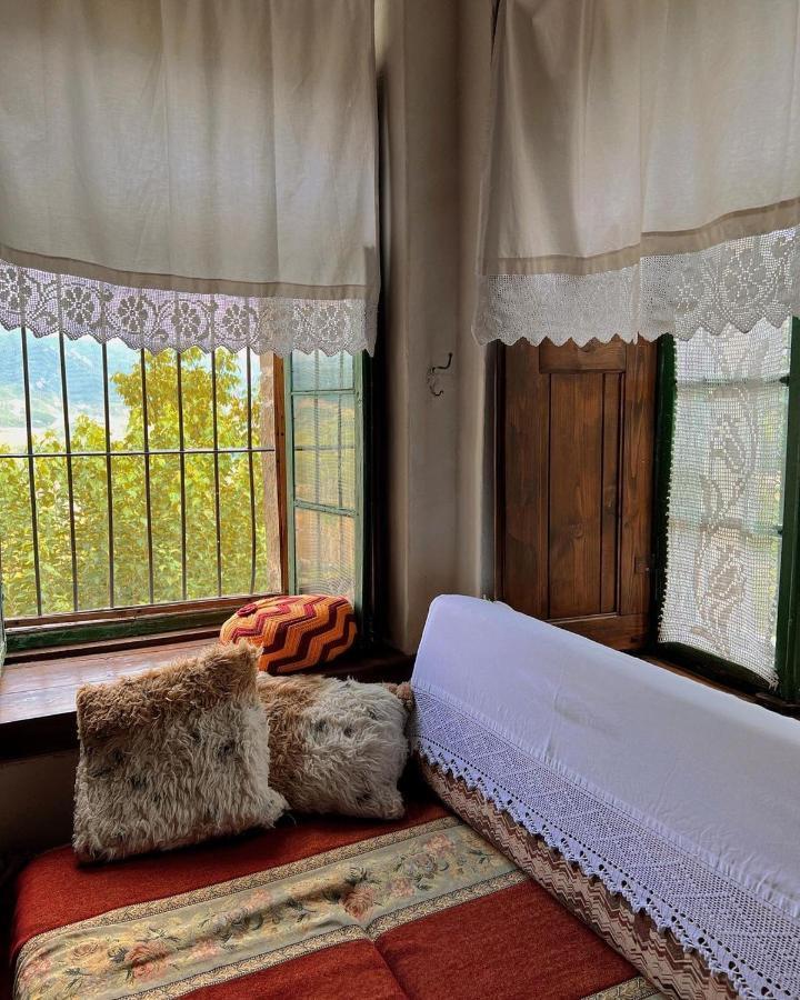 Traditional Guesthouse Përmet מראה חיצוני תמונה